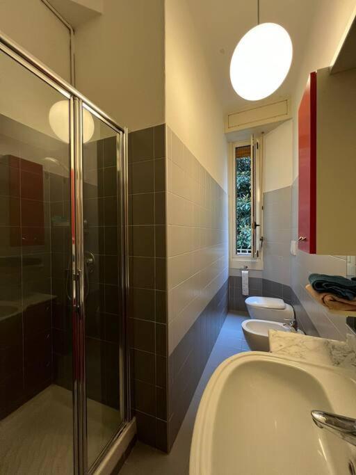 Modern Pretty Apartment Near Isola Zone ミラノ エクステリア 写真